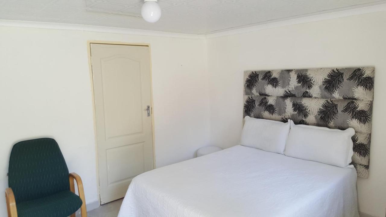 Simbasun Cottages Midrand Kültér fotó