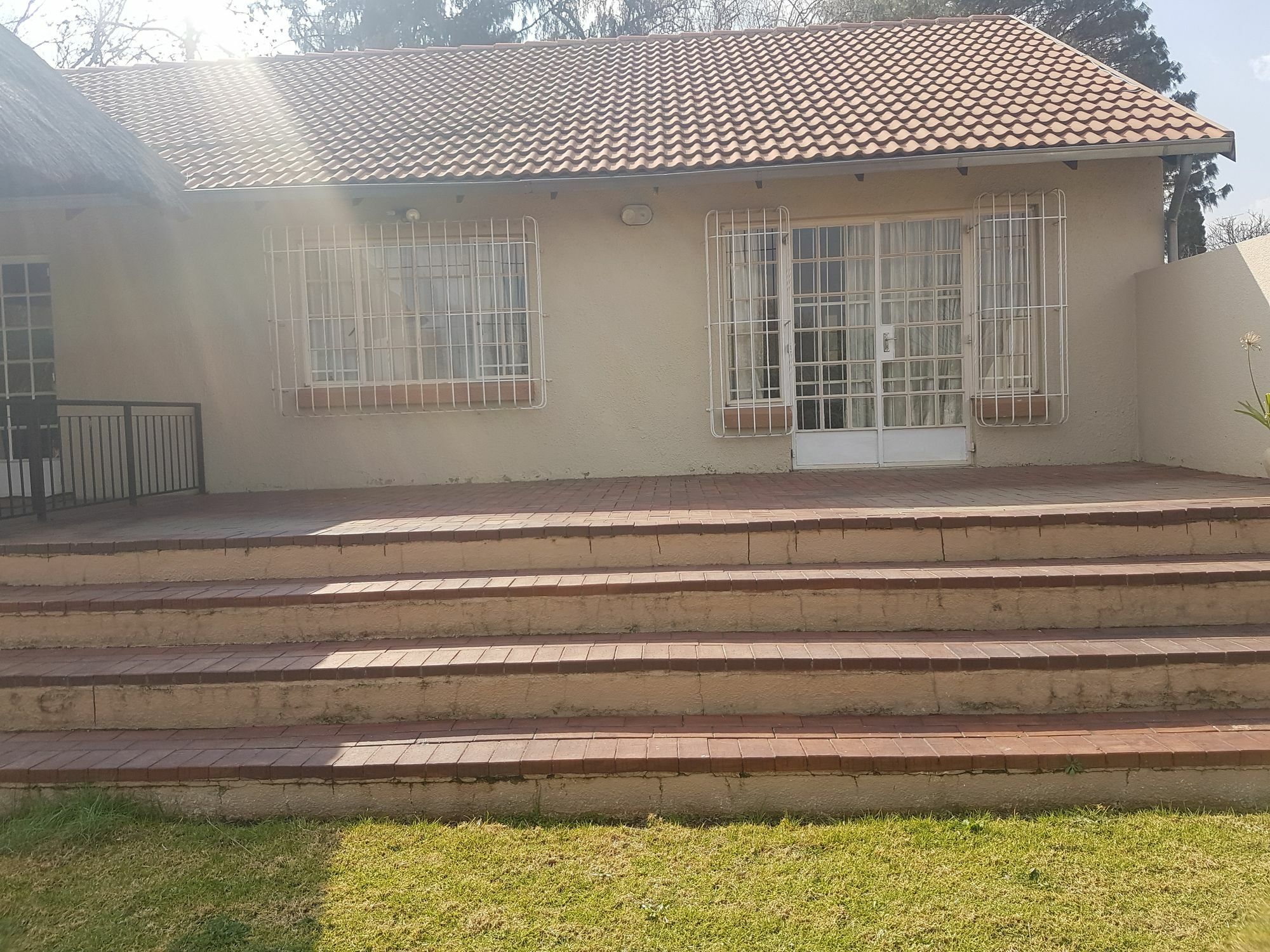 Simbasun Cottages Midrand Kültér fotó
